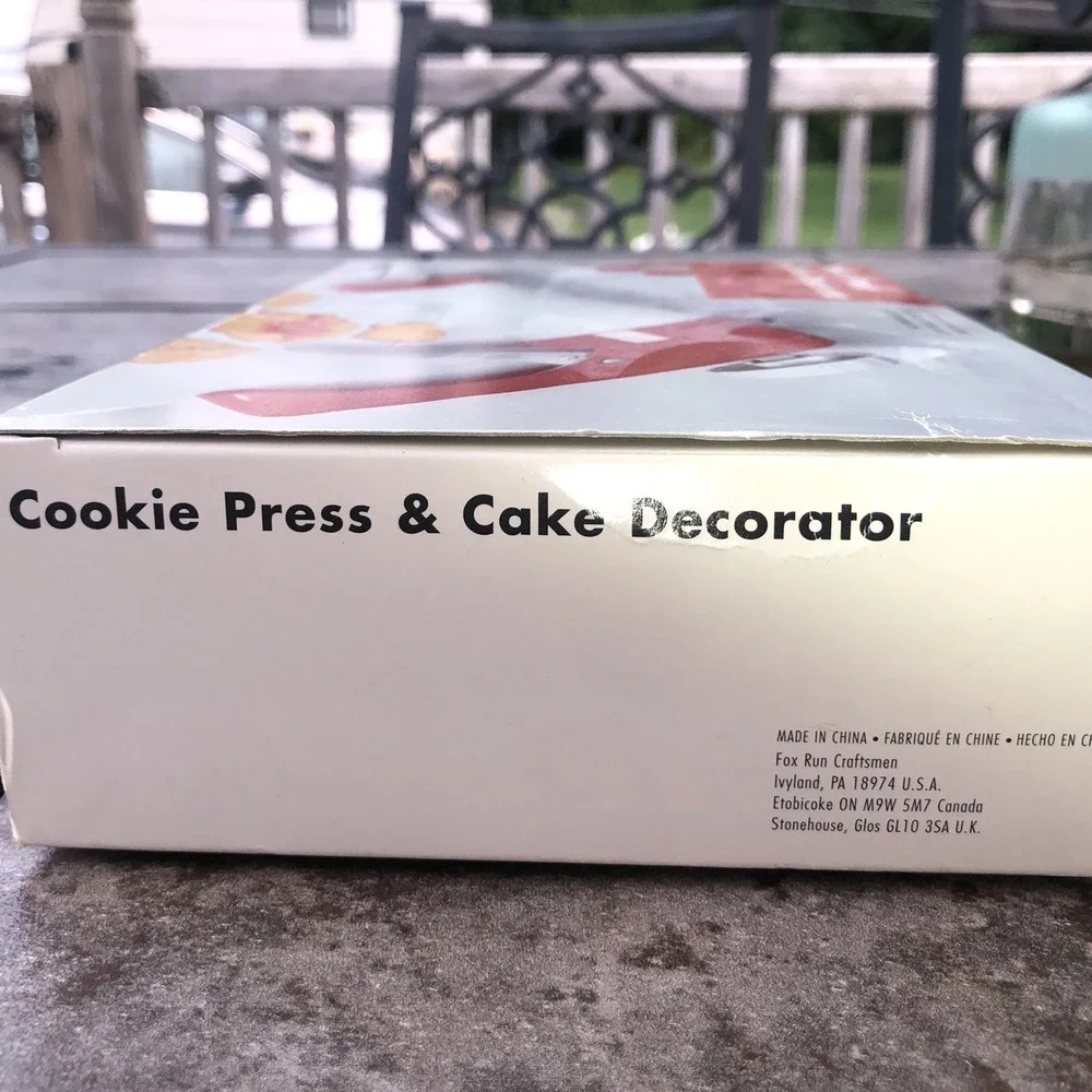 Vtg Fox Run Cookie Press & Cake Decorator Pistol Grip Tips Cookie Discs Kit NEW